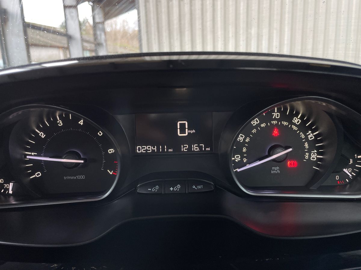 Used Peugeot 208 2019 for sale - 77047630: Photo 23