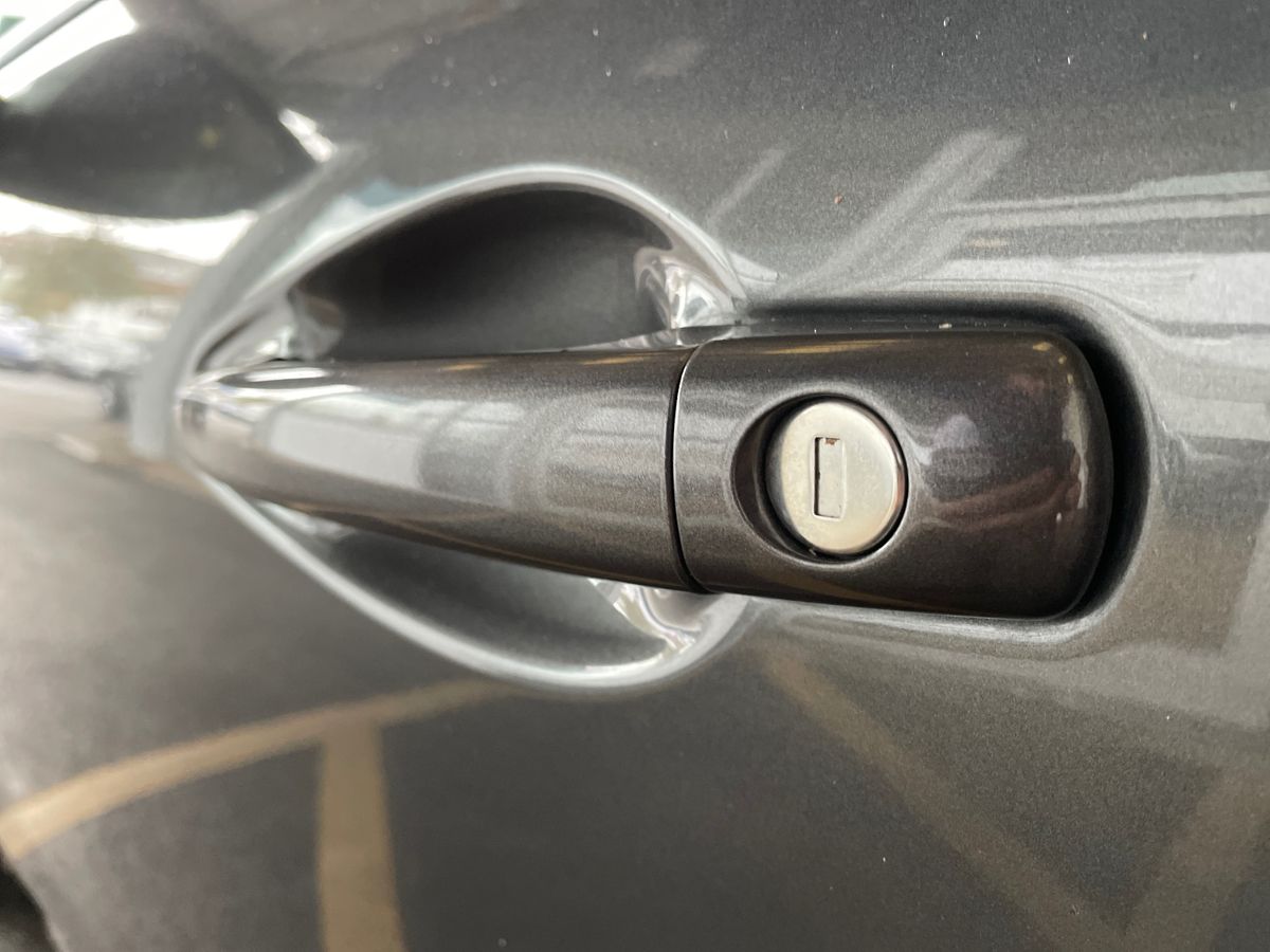 Used Peugeot 208 2019 for sale - 77047630: Photo 30