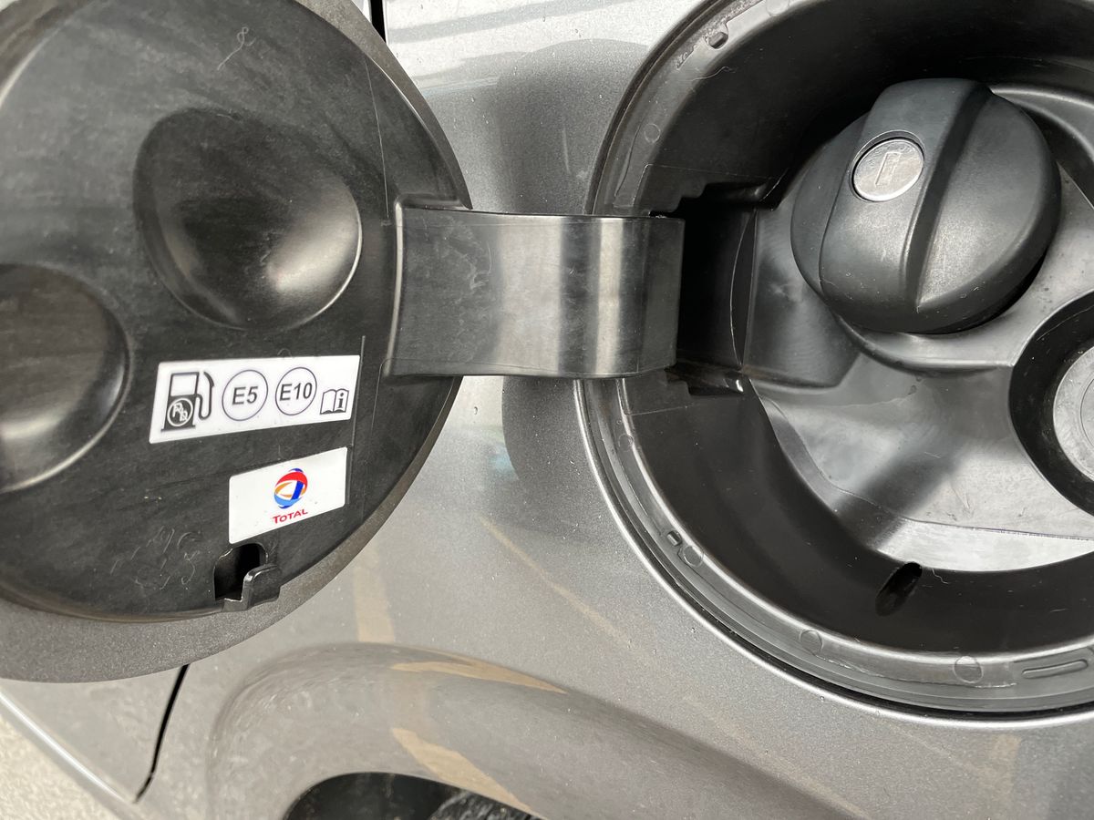 Used Peugeot 208 2019 for sale - 77047630: Photo 34