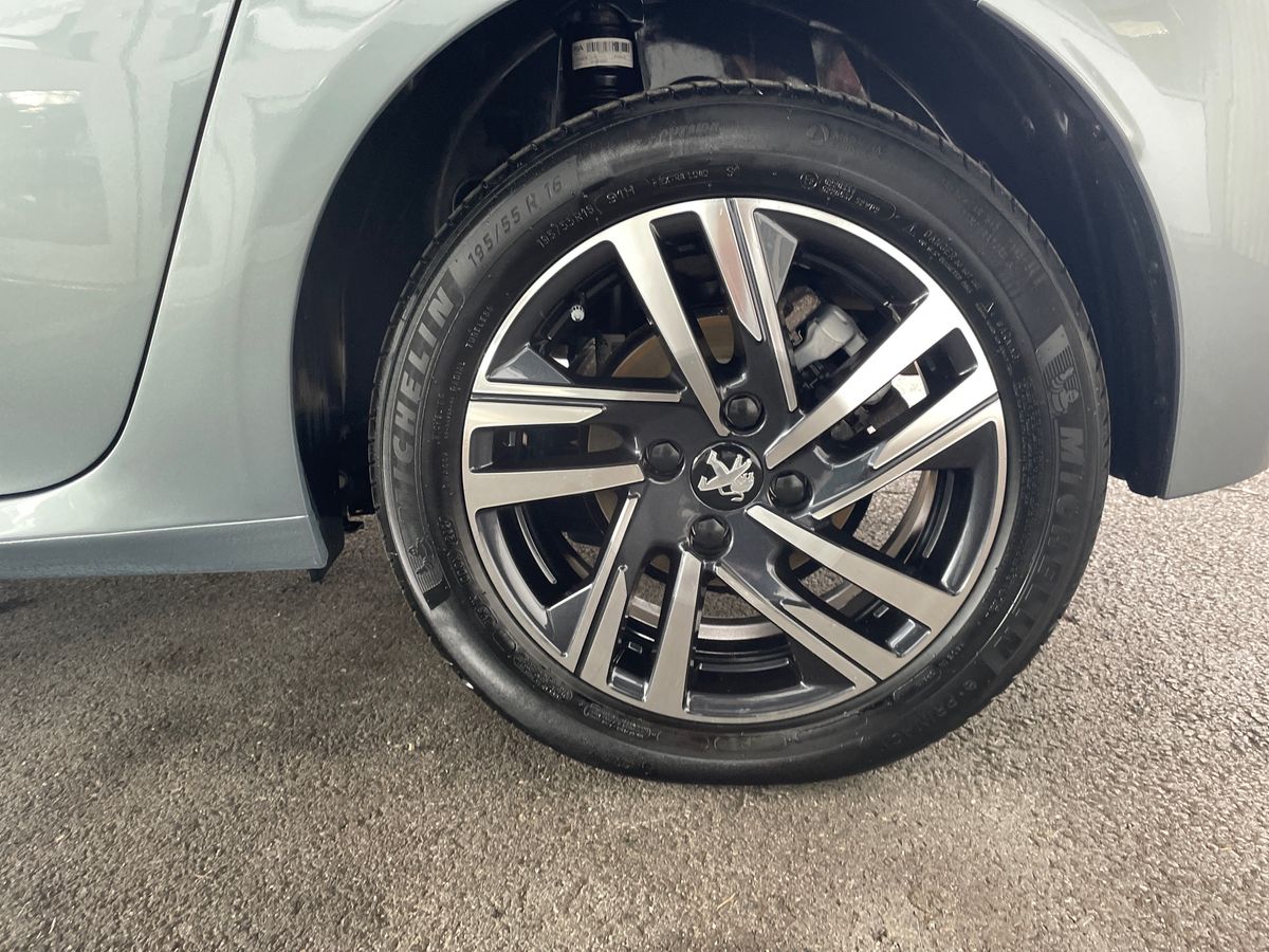 Used Peugeot 208 2023 for sale - 77640684: Photo 14