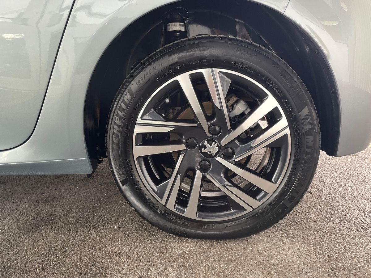 Used Peugeot 208 2023 for sale - 77640684: Photo 15