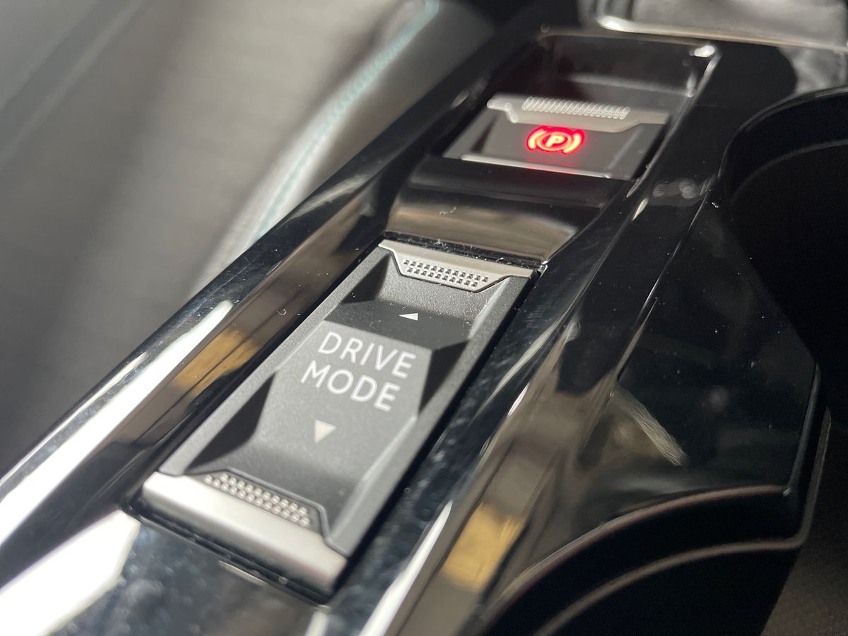 Used Peugeot 208 2023 for sale - 77640684: Photo 39