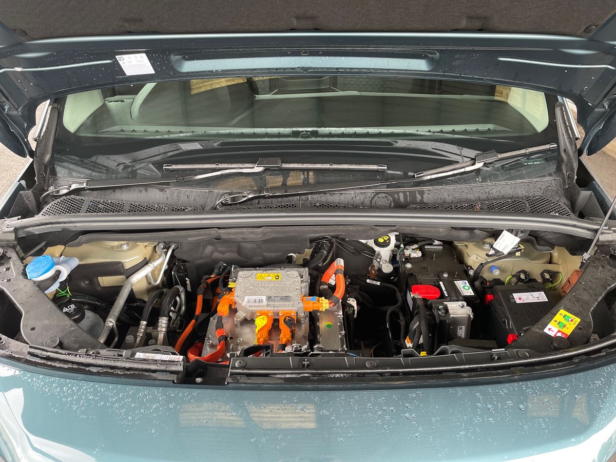 Vehicle 33