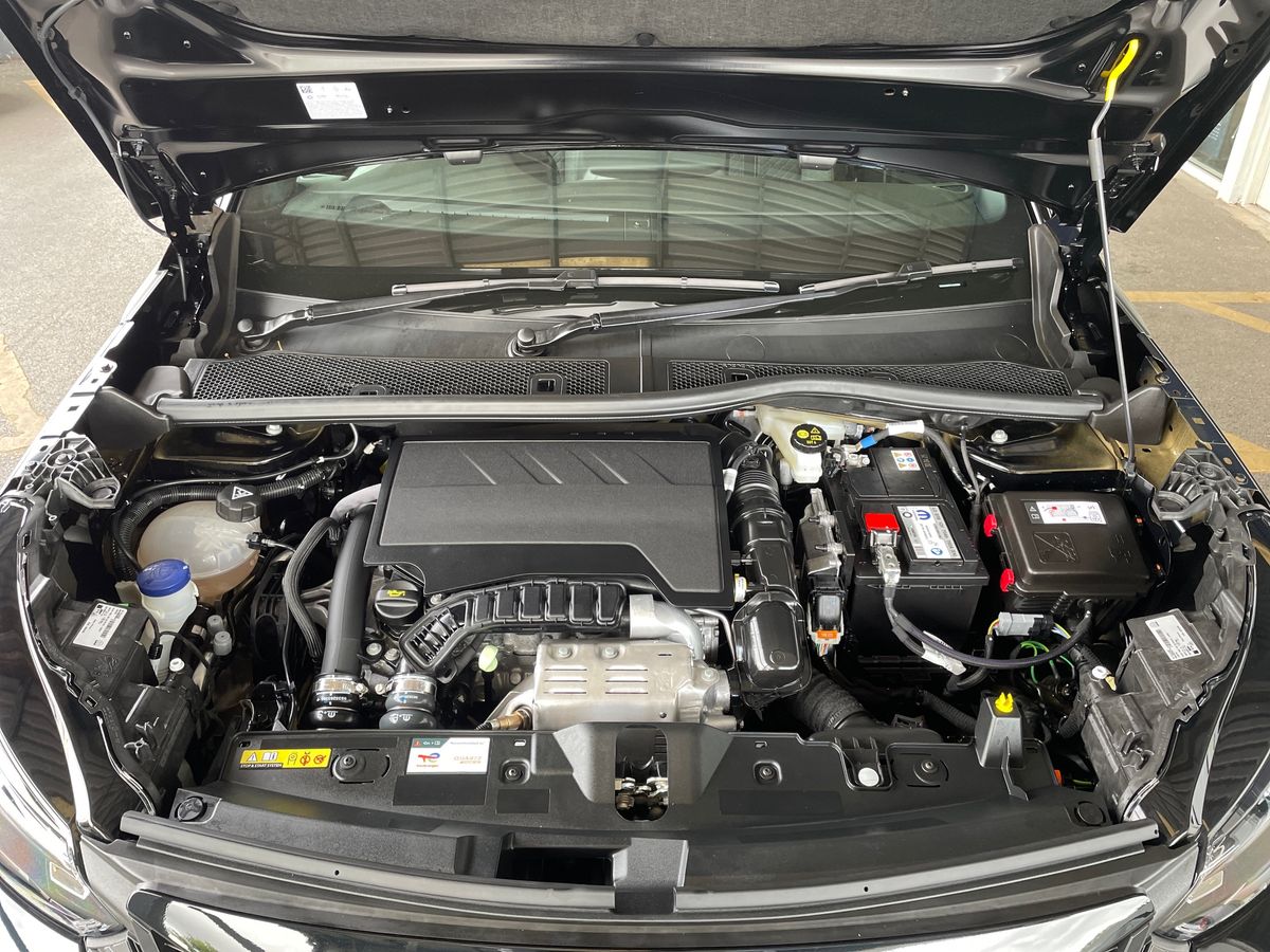 Vehicle 33