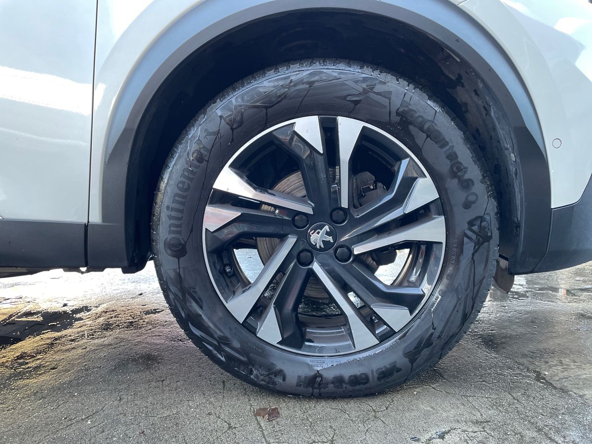 Used Peugeot 2008 2022 for sale - 76523523: Photo 13