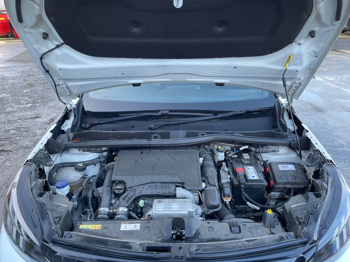 Used Peugeot 2008 2022 for sale - 76523523: Photo 33