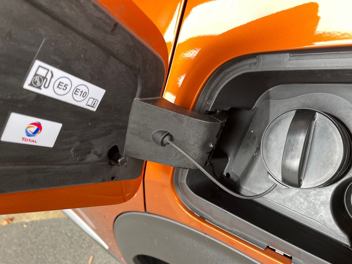 Used Peugeot 2008 2023 for sale - 76871545: Photo 34