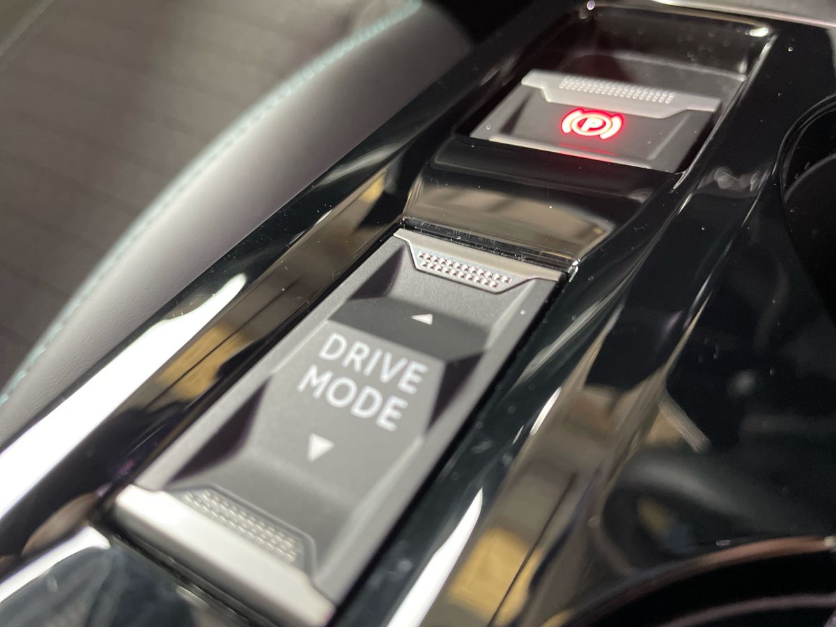 Used Peugeot 2008 2023 for sale - 76871545: Photo 39