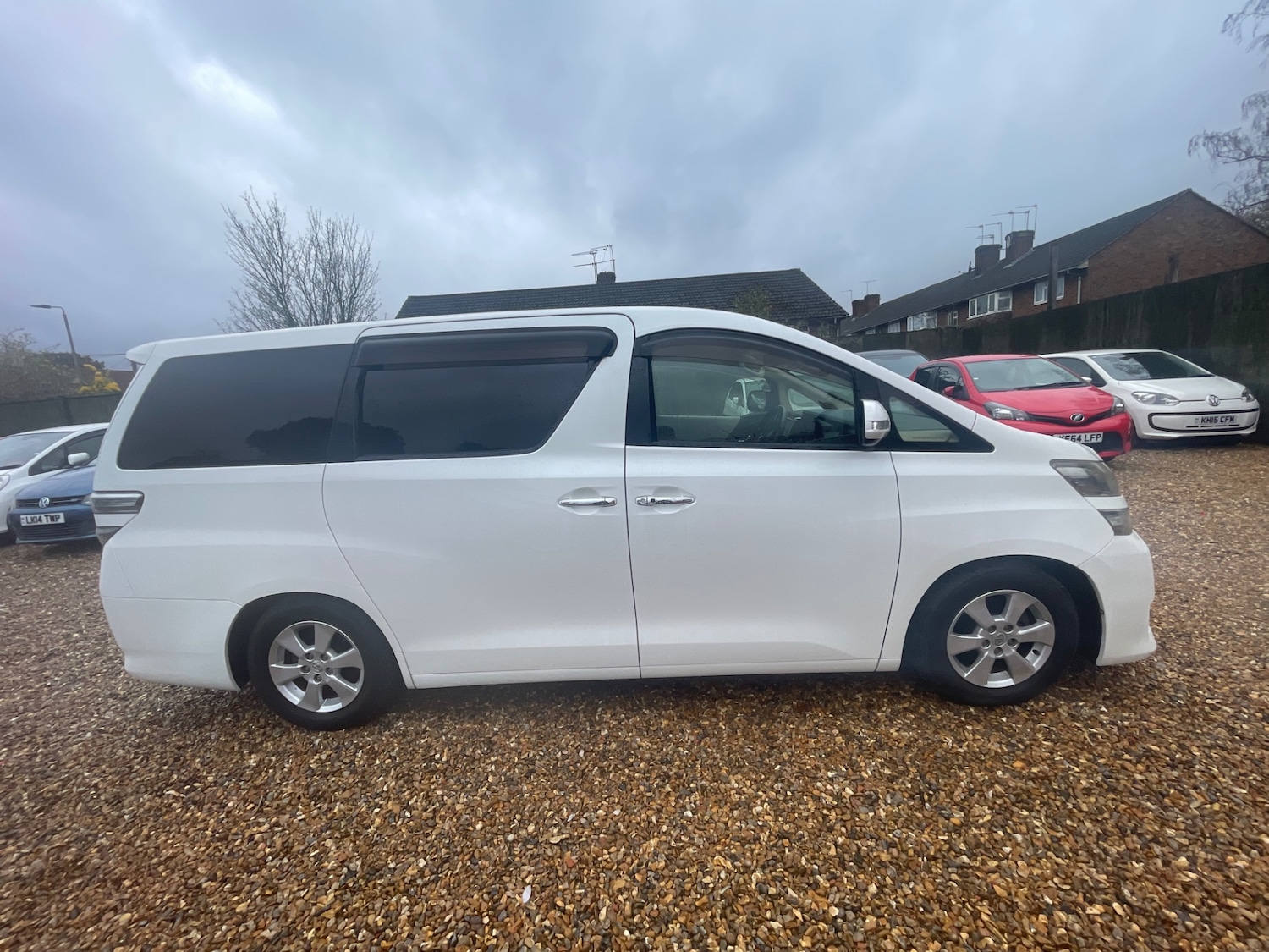 Used Toyota Vellfire 2014 for sale - 76548140: Photo 11