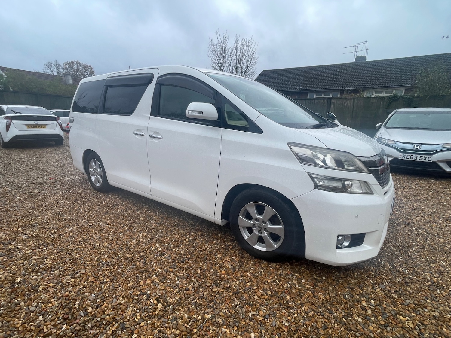 Used Toyota Vellfire 2014 for sale - 76548140: Photo 12