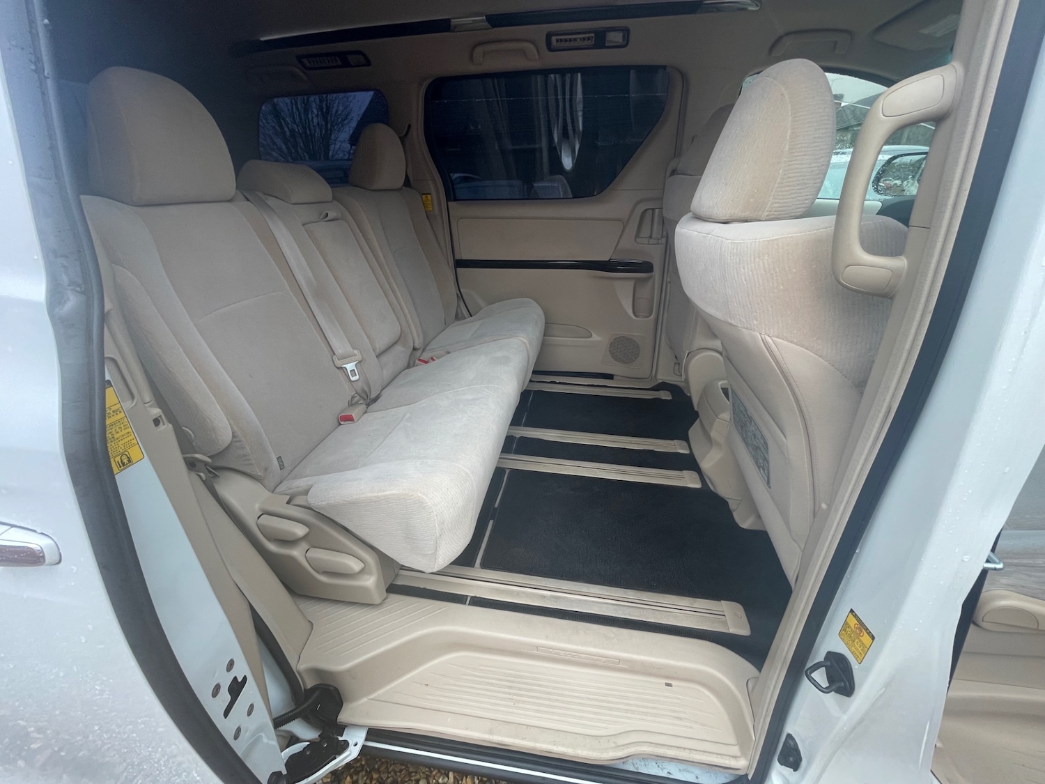 Used Toyota Vellfire 2014 for sale - 76548140: Photo 21