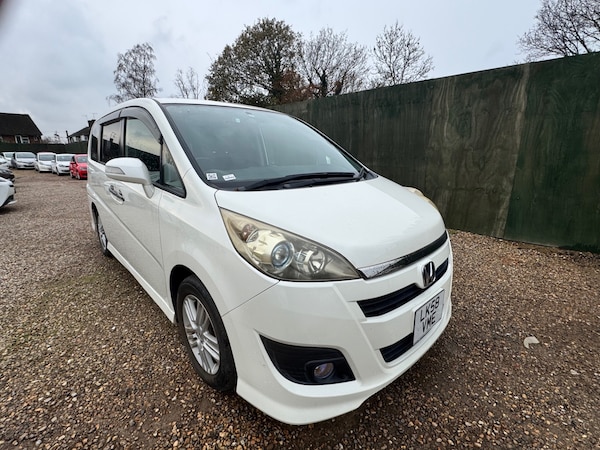 Used Honda Stepwagon 2008 for sale - 72934558: Photo 1