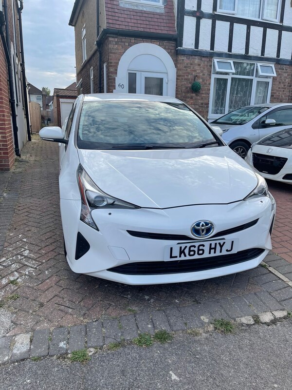 Used Toyota Prius 2017 for sale - 74558214: Photo 1