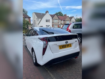 Used Toyota Prius 2017 for sale - 74558214: Photo