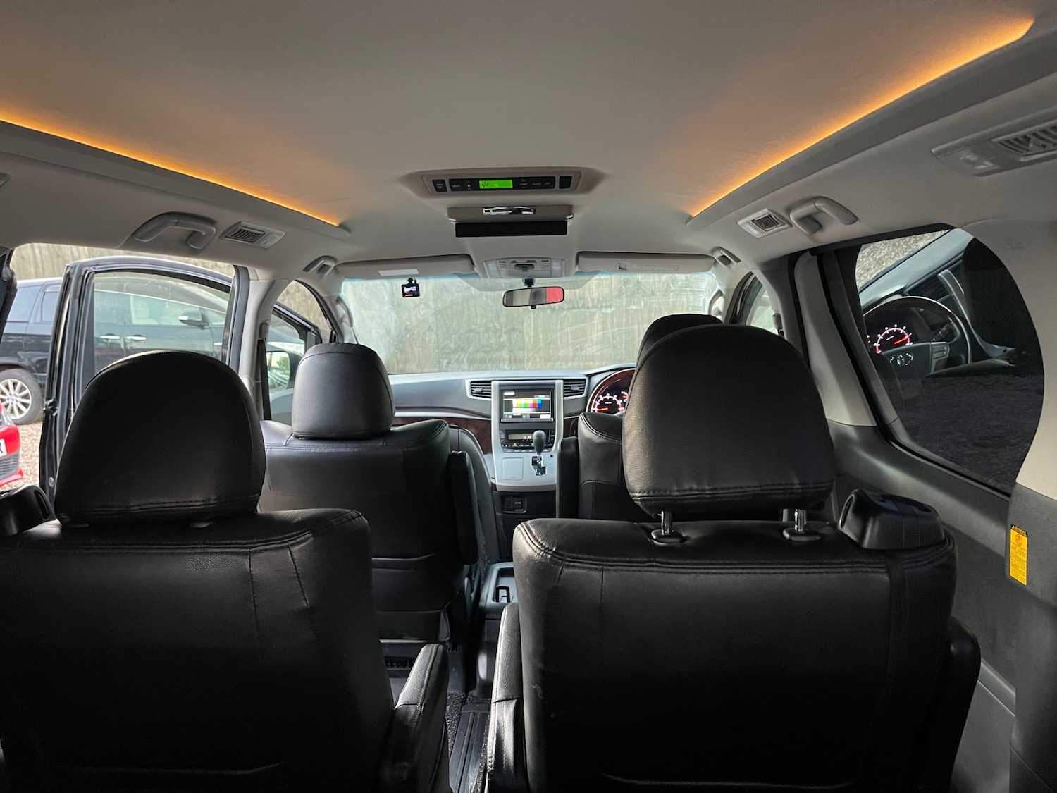 Used Toyota Vellfire 2012 for sale - 76985131: Photo 21