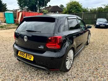 Used Volkswagen Polo 2015 for sale - 72862742: Photo