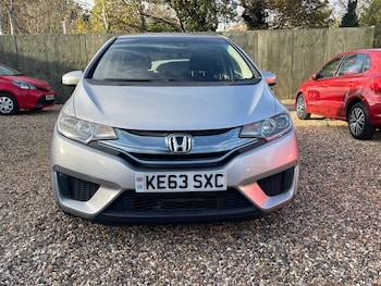 Used Honda Jazz 2013 for sale - 76516117: Photo