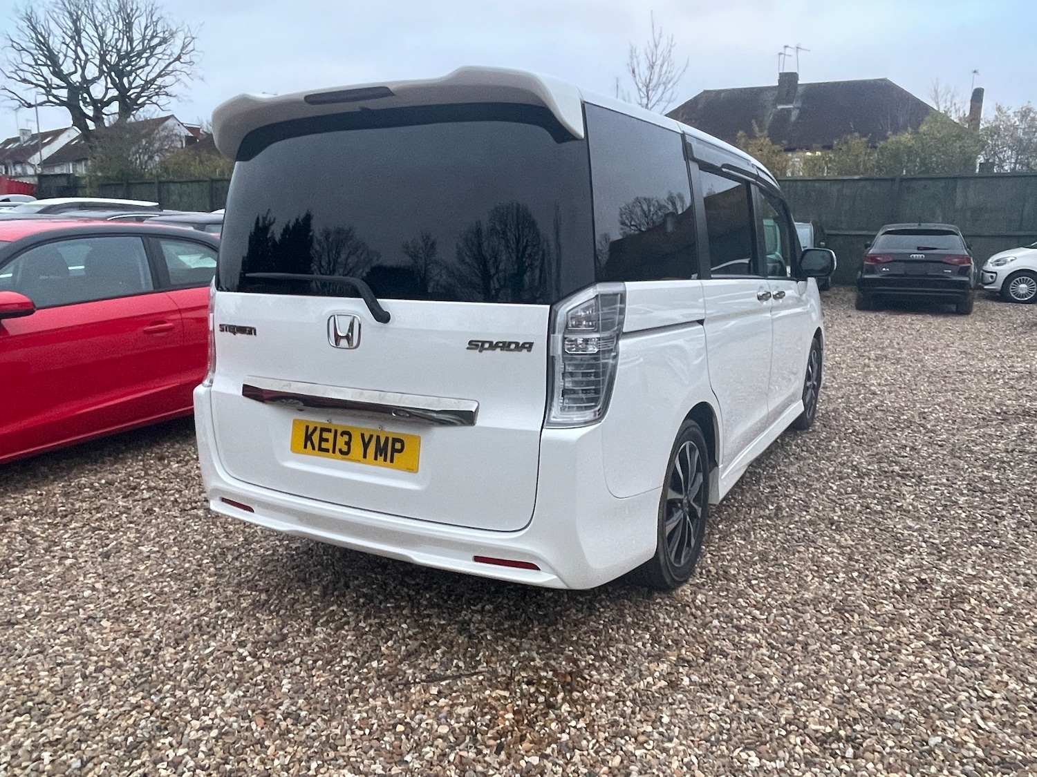 Used Honda Stepwagon for sale - 77060494: Photo 10