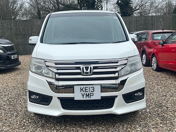 Used Honda Stepwagon 2013 for sale - 77060494: Photo