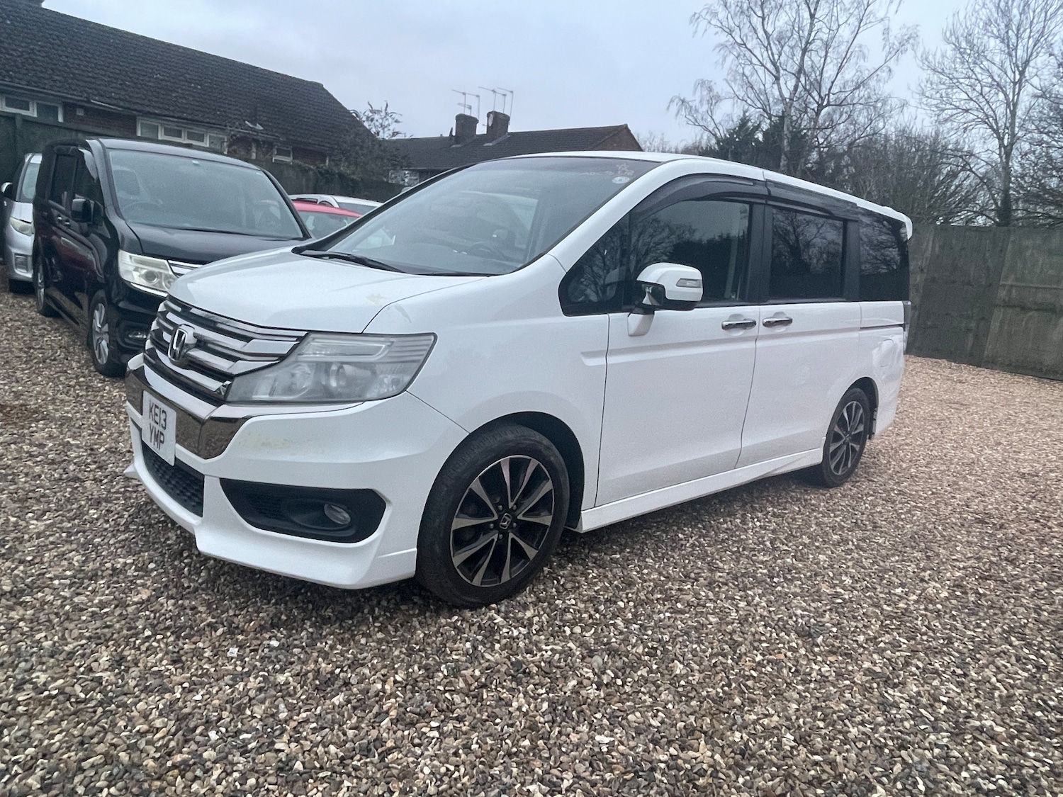 Used Honda Stepwagon for sale - 77060494: Photo 5