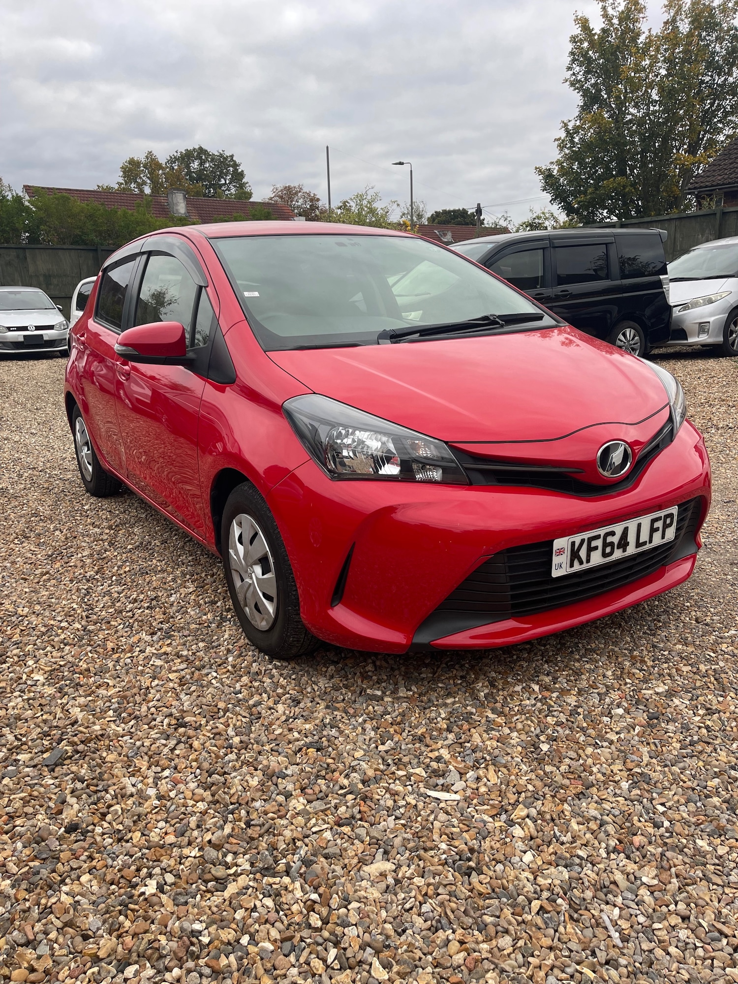 Used Toyota Yaris 2015 for sale - 76293400: Photo 1