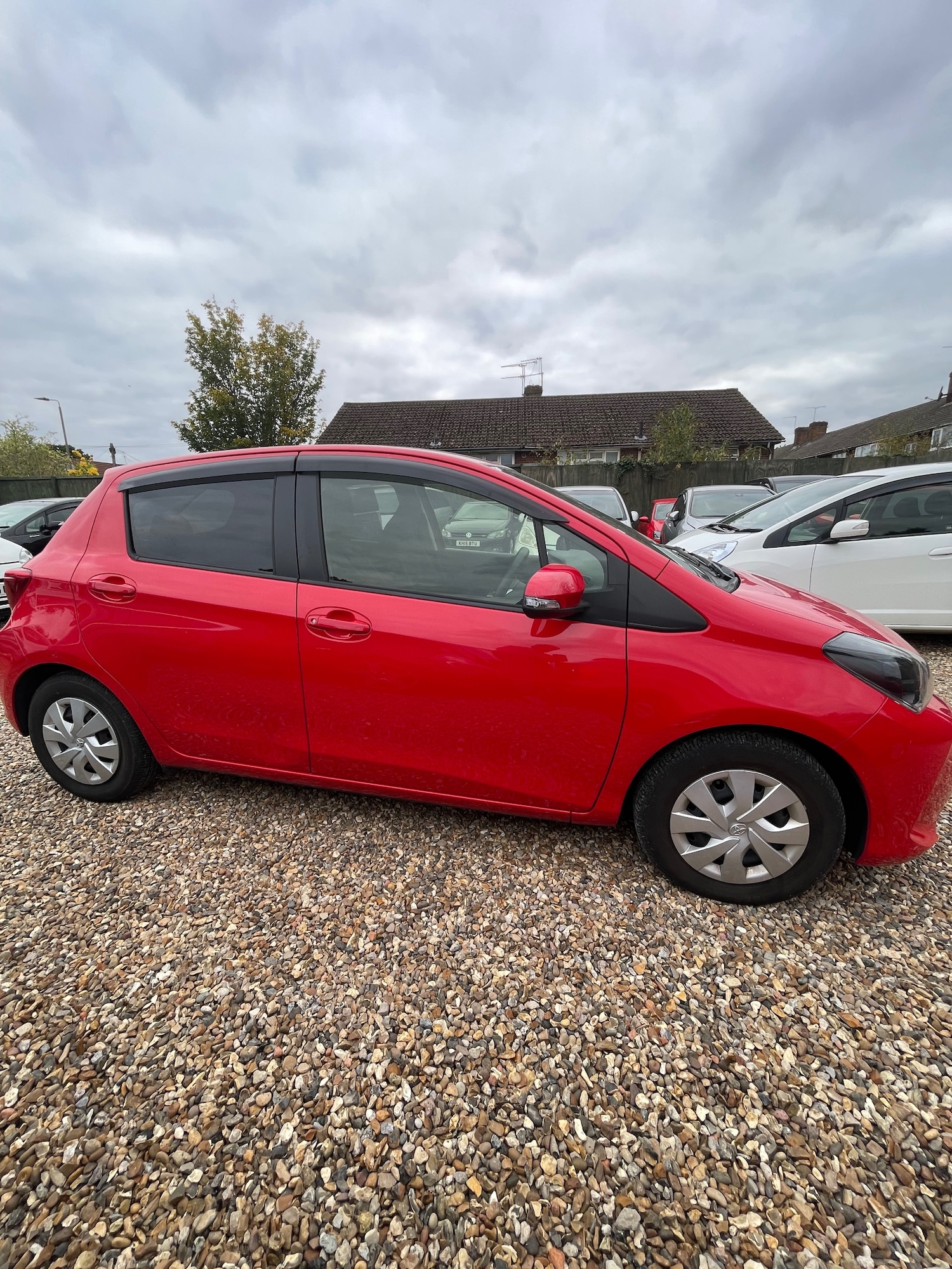 Used Toyota Yaris 2015 for sale - 76293400: Photo 12