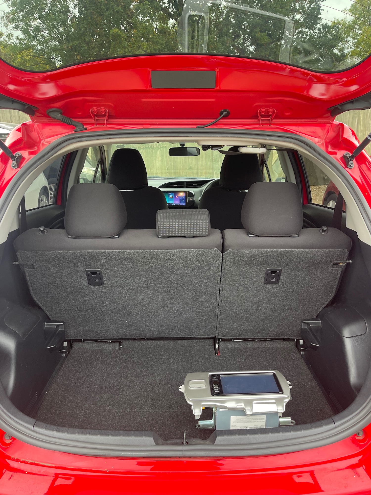 Used Toyota Yaris 2015 for sale - 76293400: Photo 22