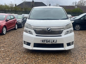 Used Toyota Vellfire 2014 for sale - 76953614: Photo