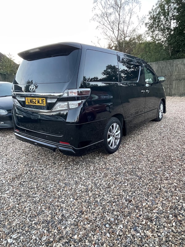 Used Toyota Vellfire 2012 for sale - 76087575: Photo 11
