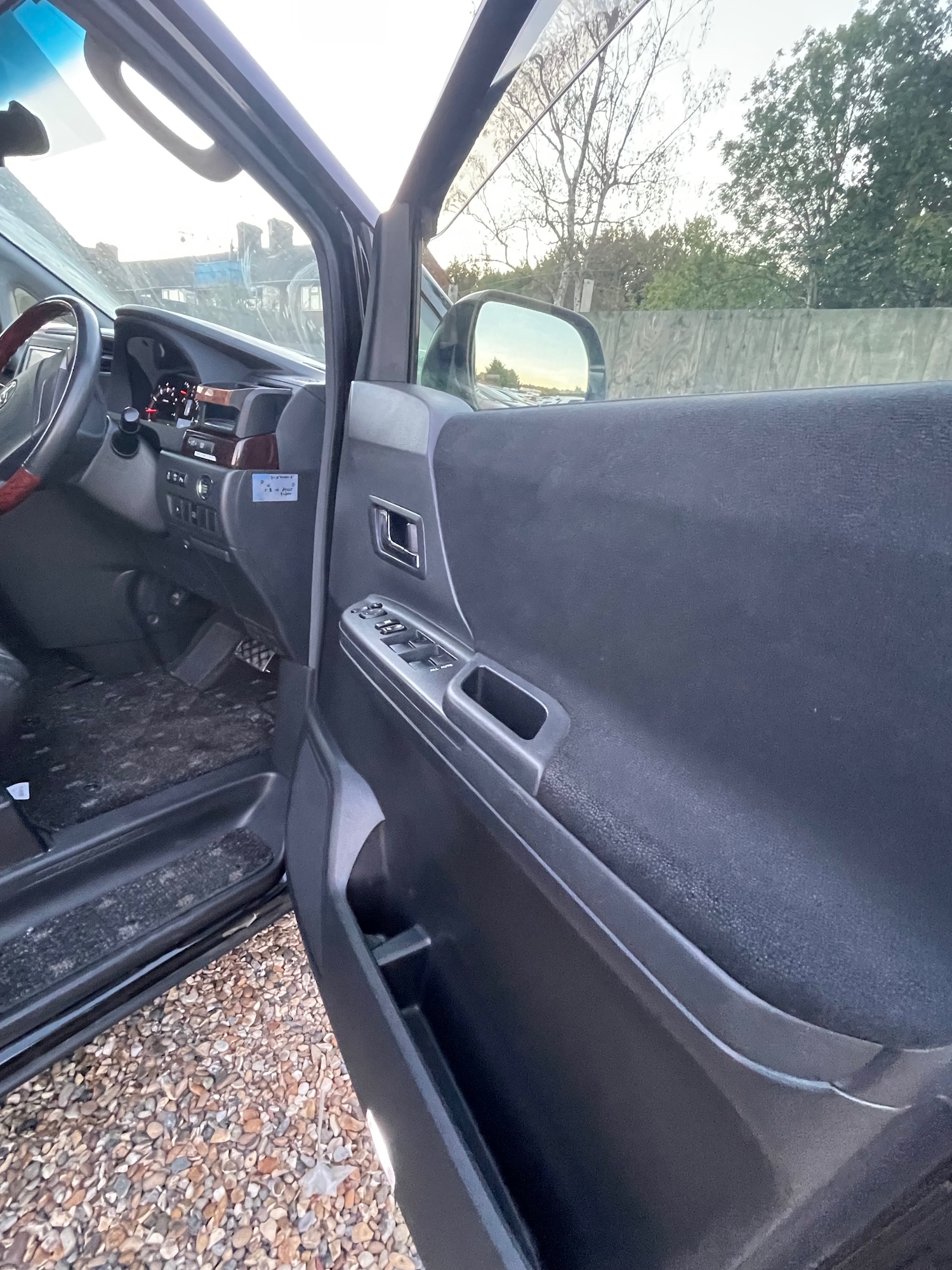 Used Toyota Vellfire 2012 for sale - 76087575: Photo 14