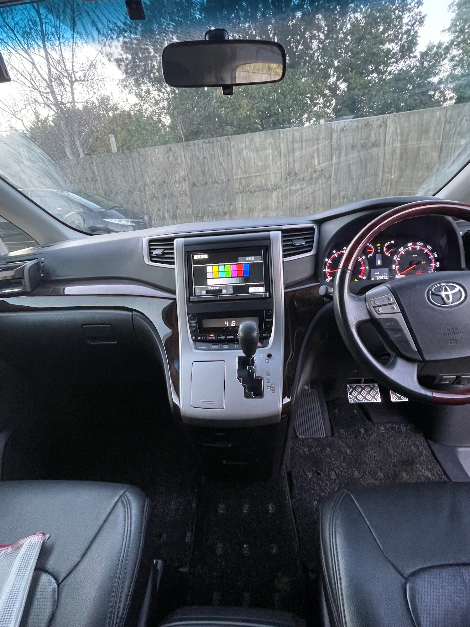 Used Toyota Vellfire 2012 for sale - 76087575: Photo 17