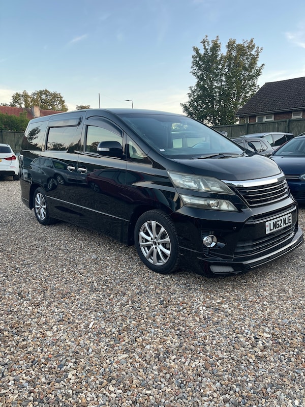 Used Toyota Vellfire 2012 for sale - 76087575: Photo 1