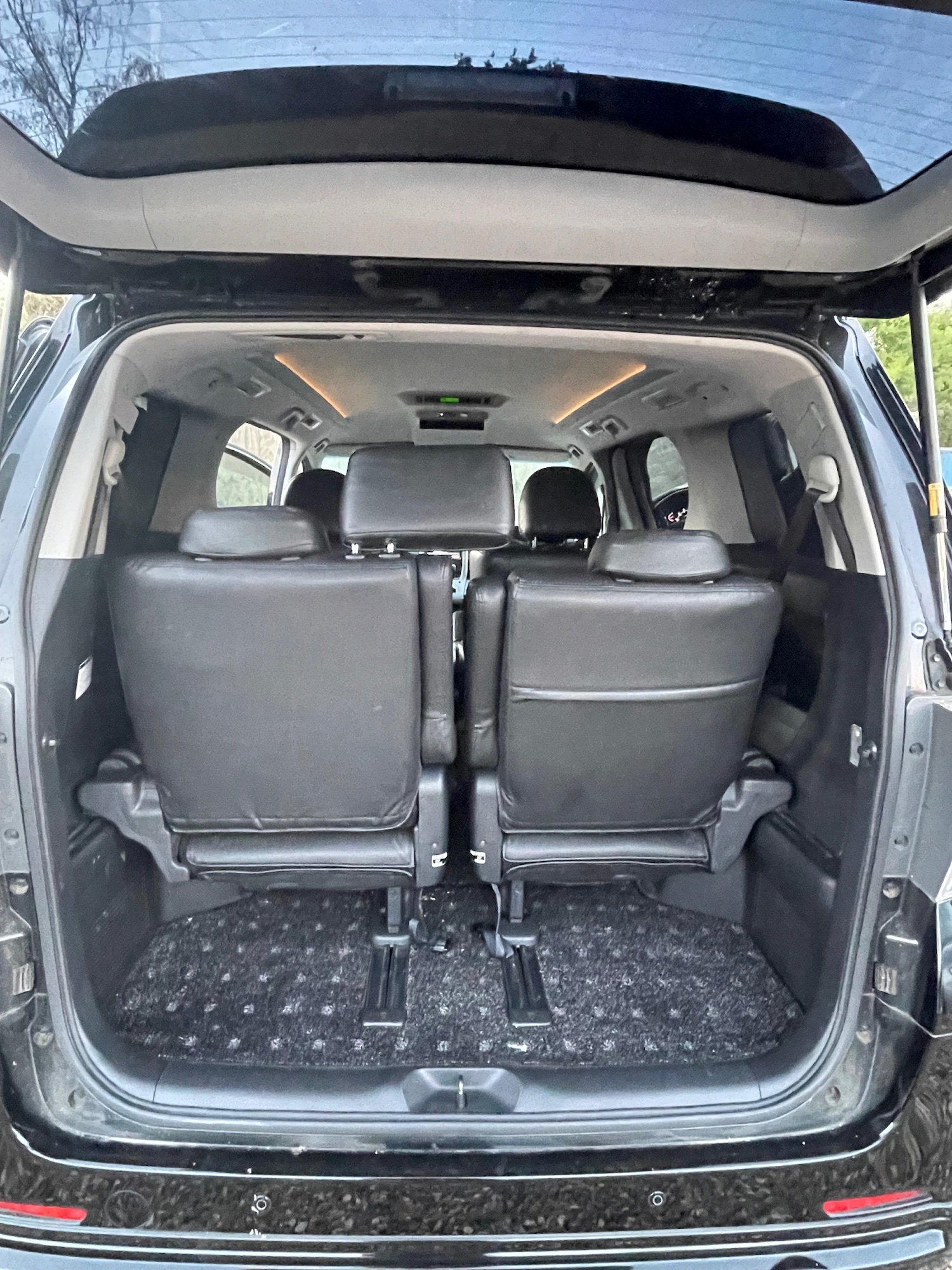 Used Toyota Vellfire 2012 for sale - 76087575: Photo 21