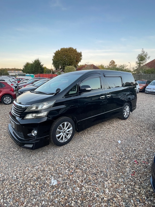Used Toyota Vellfire 2012 for sale - 76087575: Photo 5