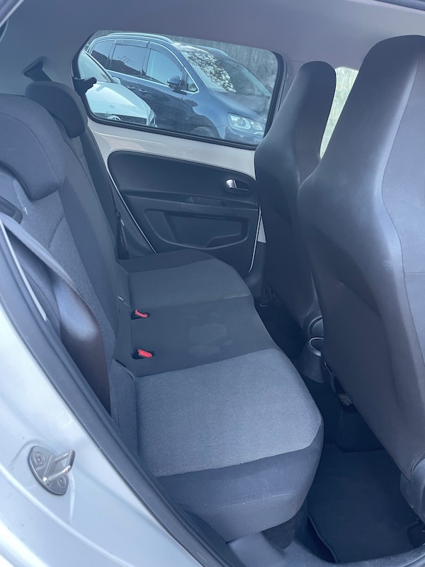 Used Volkswagen up! 2015 for sale - 75044983: Photo 12