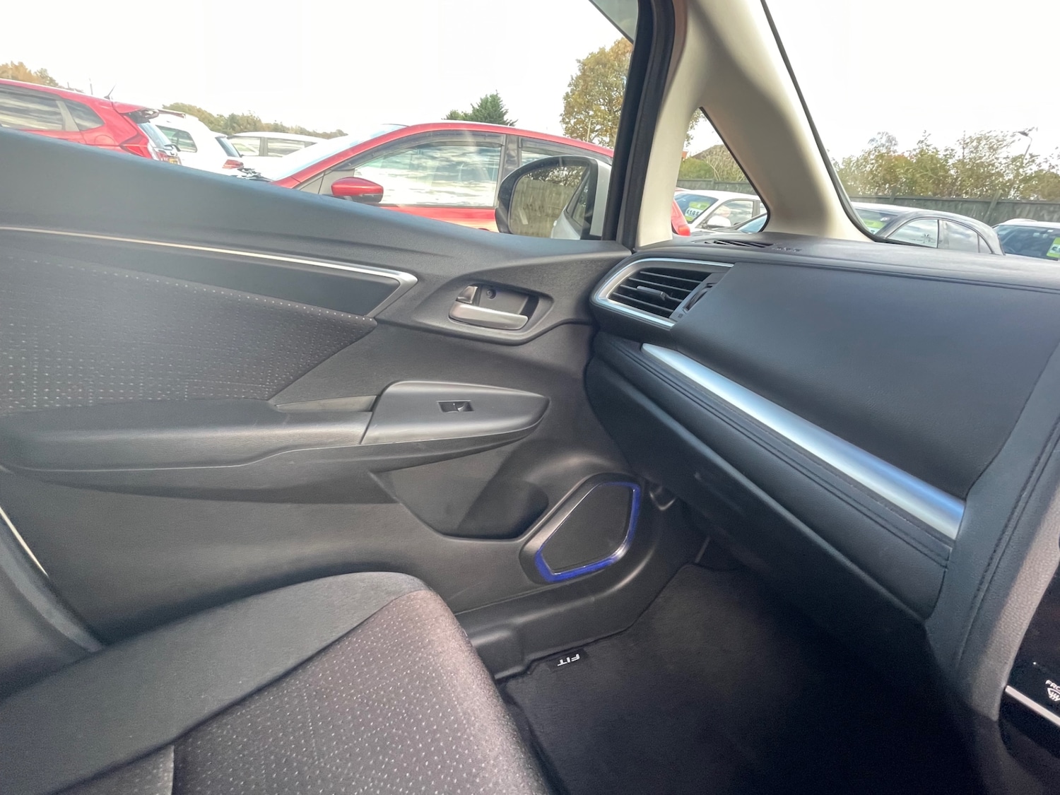 Used Honda Jazz 2014 for sale - 76972293: Photo 21