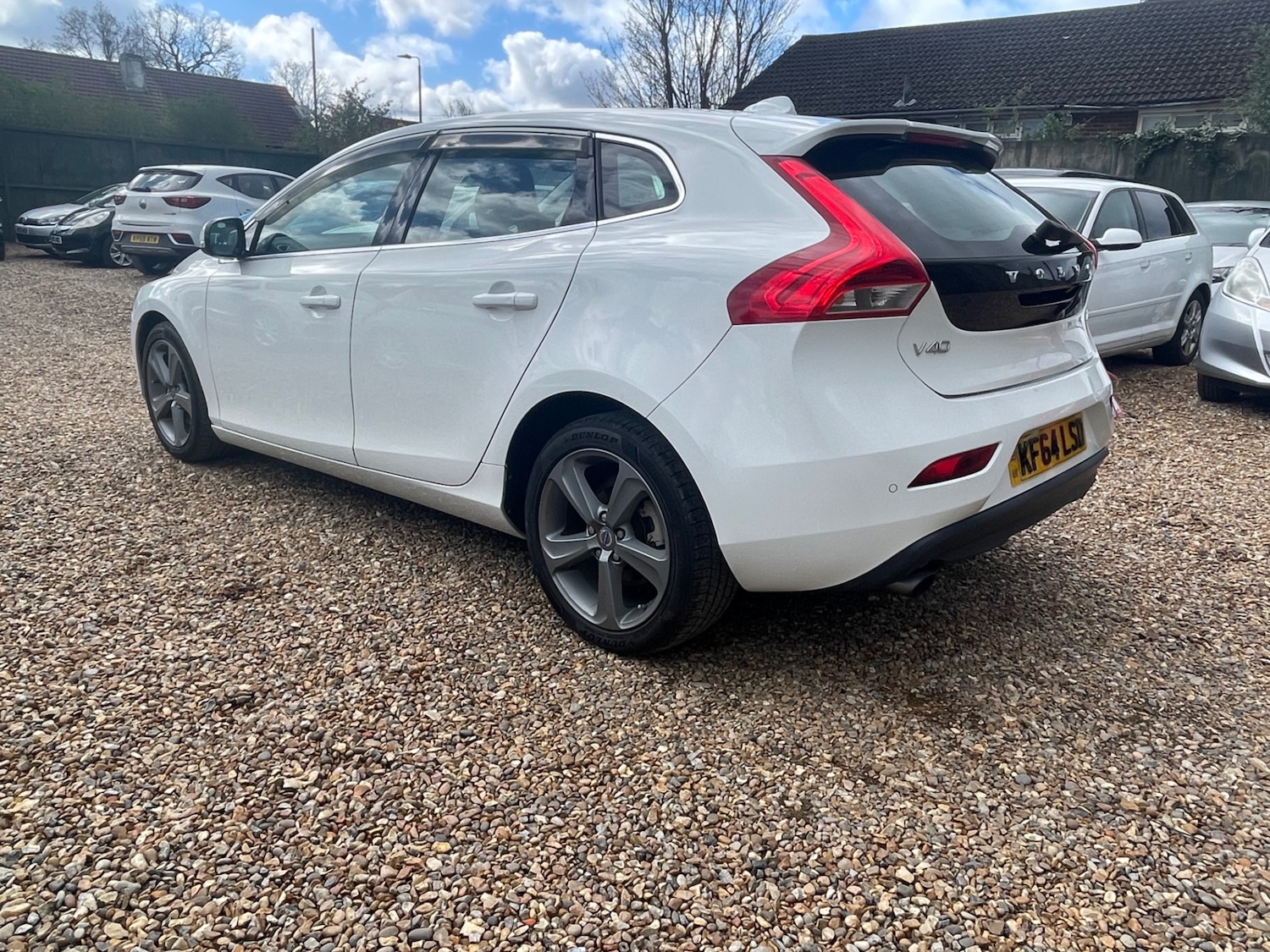Used Volvo V40 2014 for sale - 78139470: Photo 7