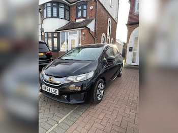 2014 (64) - Hybrid 5-Door