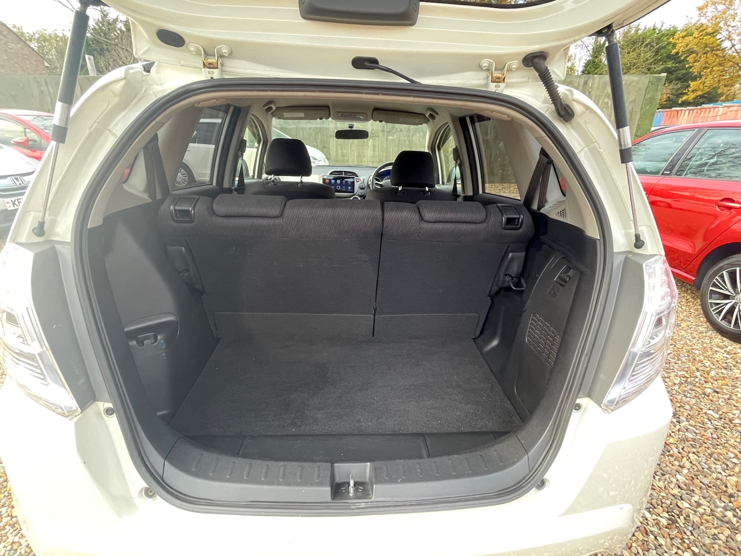 Used Honda Jazz 2012 for sale - 76972120: Photo 22