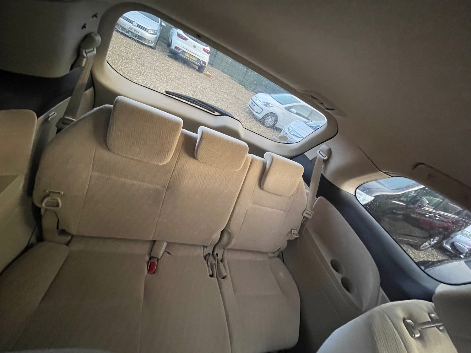 Used Toyota Estima 2012 for sale - 76097171: Photo 26