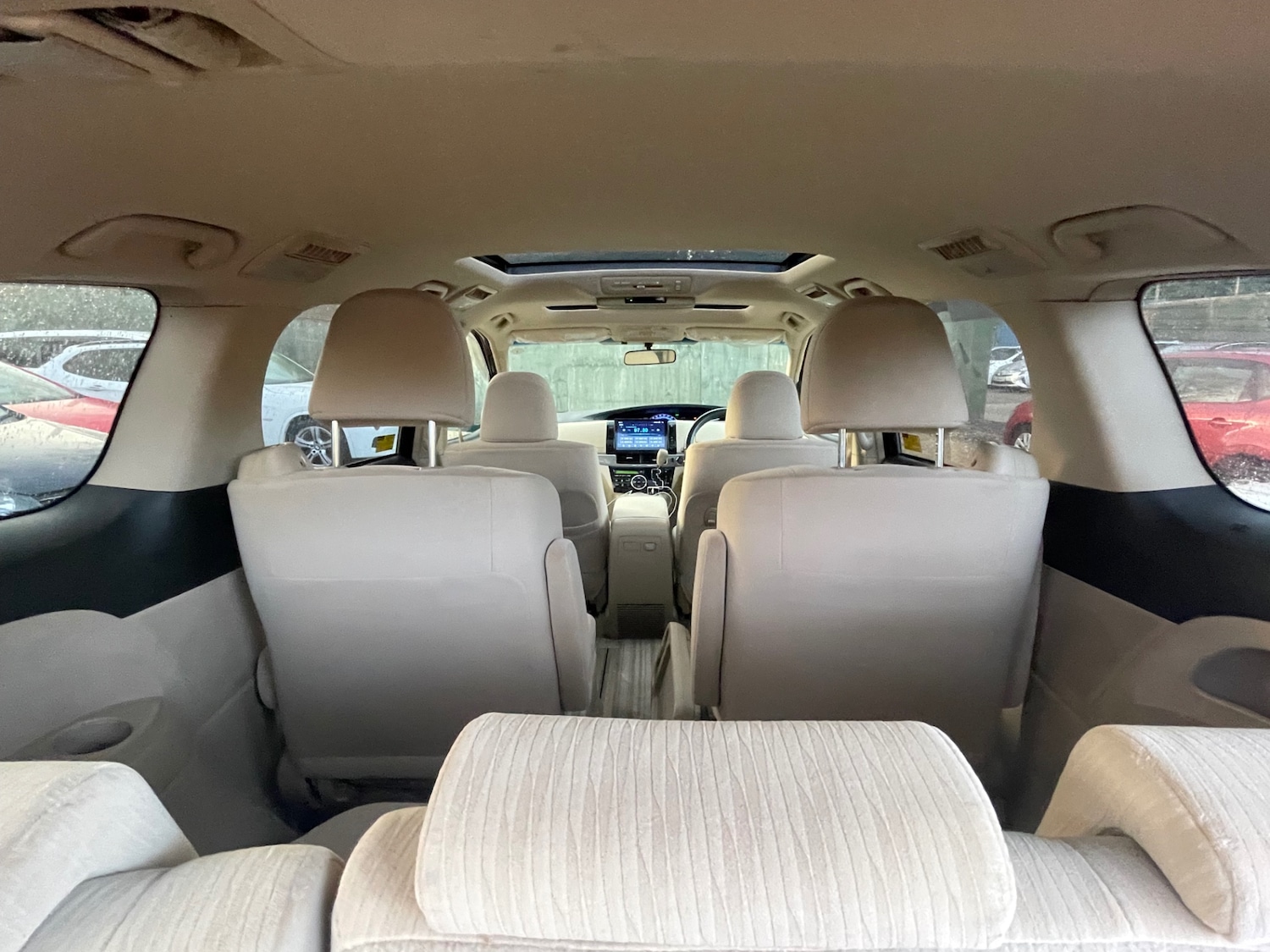 Used Toyota Estima 2012 for sale - 76097171: Photo 28