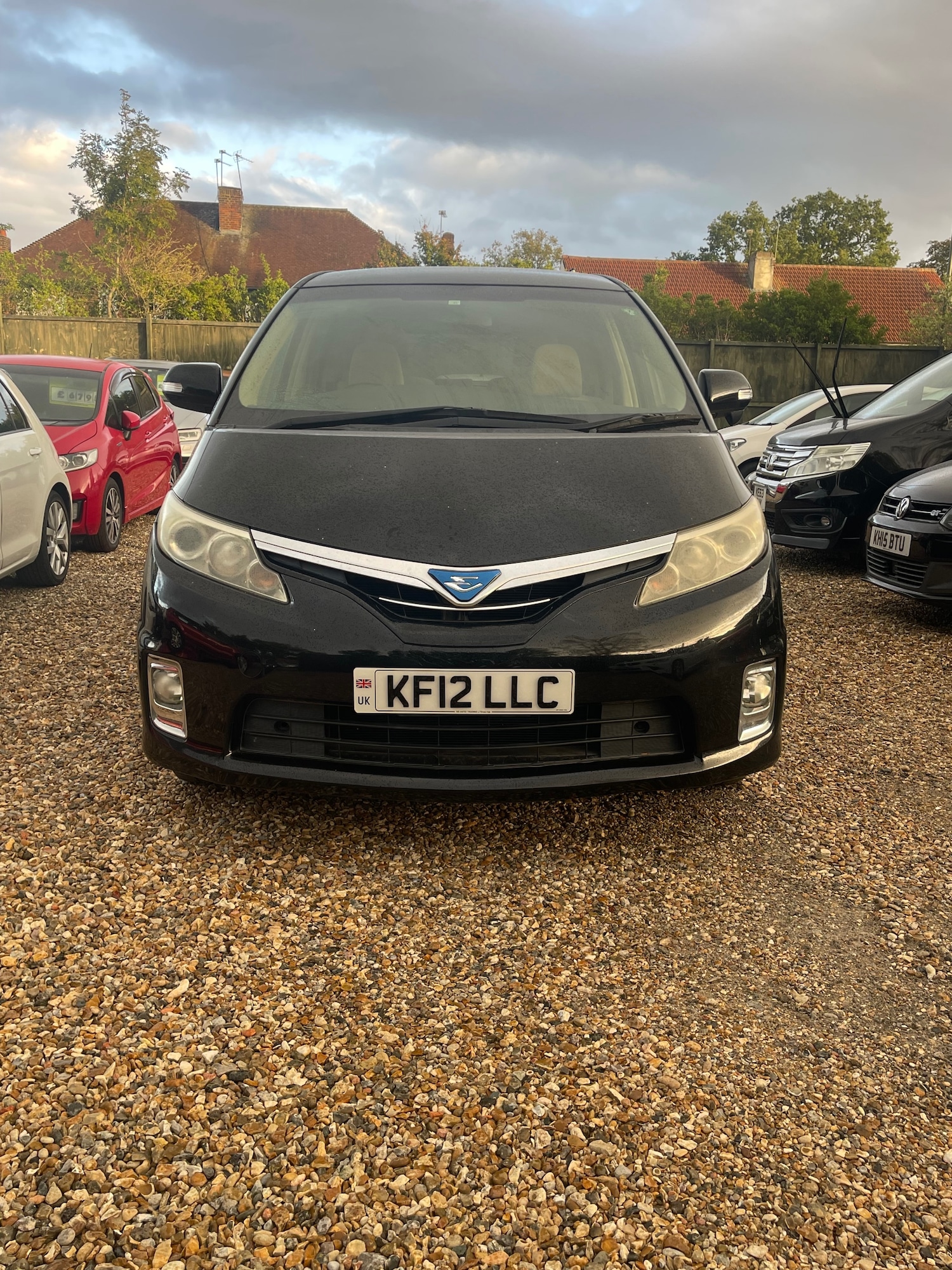 Used Toyota Estima 2012 for sale - 76097171: Photo 3