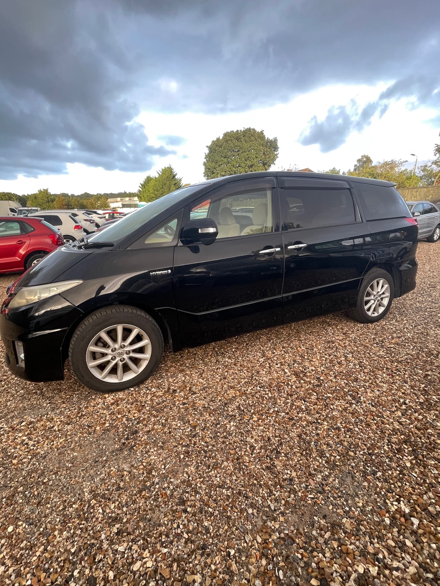 Used Toyota Estima 2012 for sale - 76097171: Photo 5