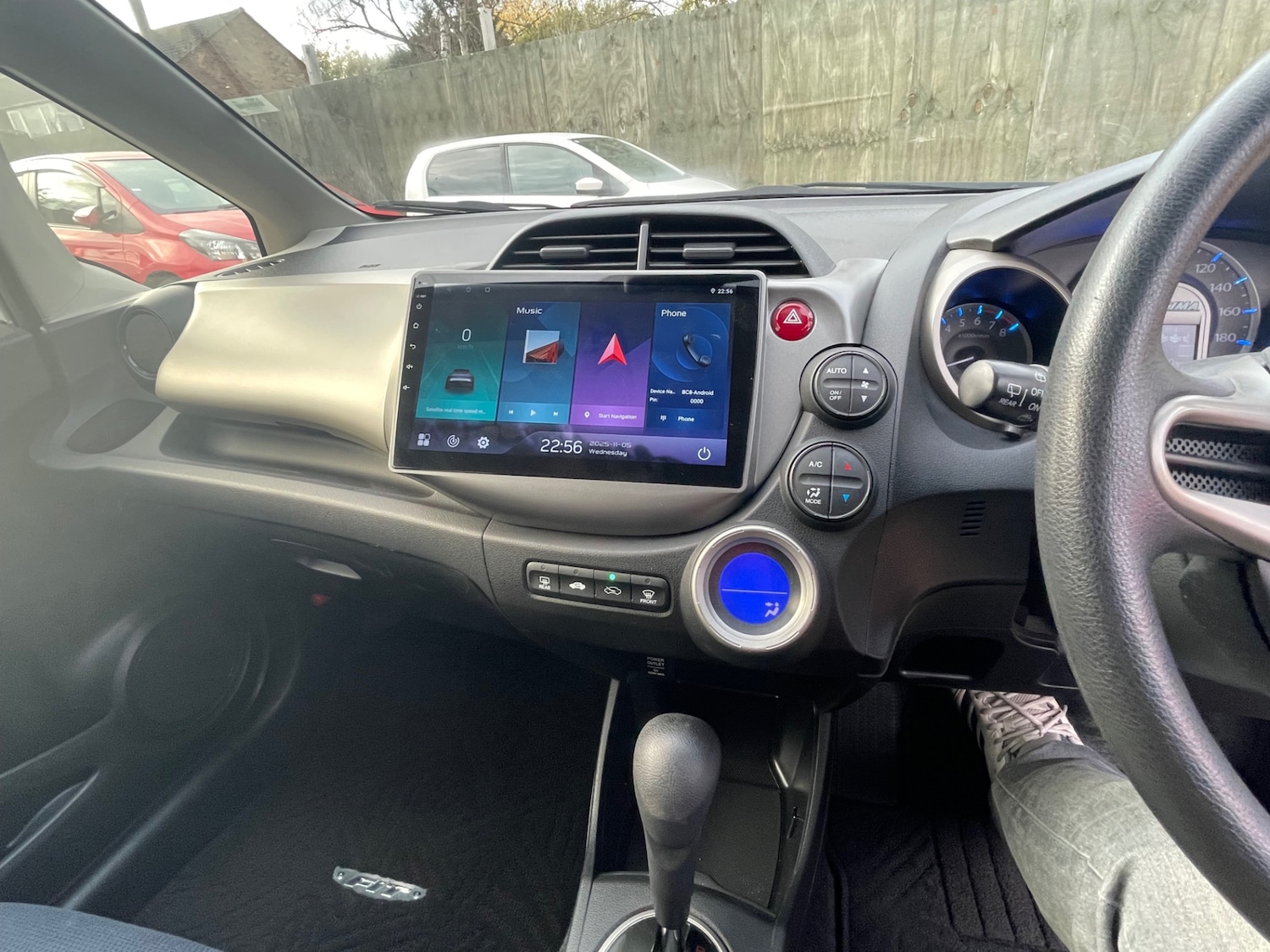 Used Honda Jazz 2012 for sale - 76510627: Photo 18