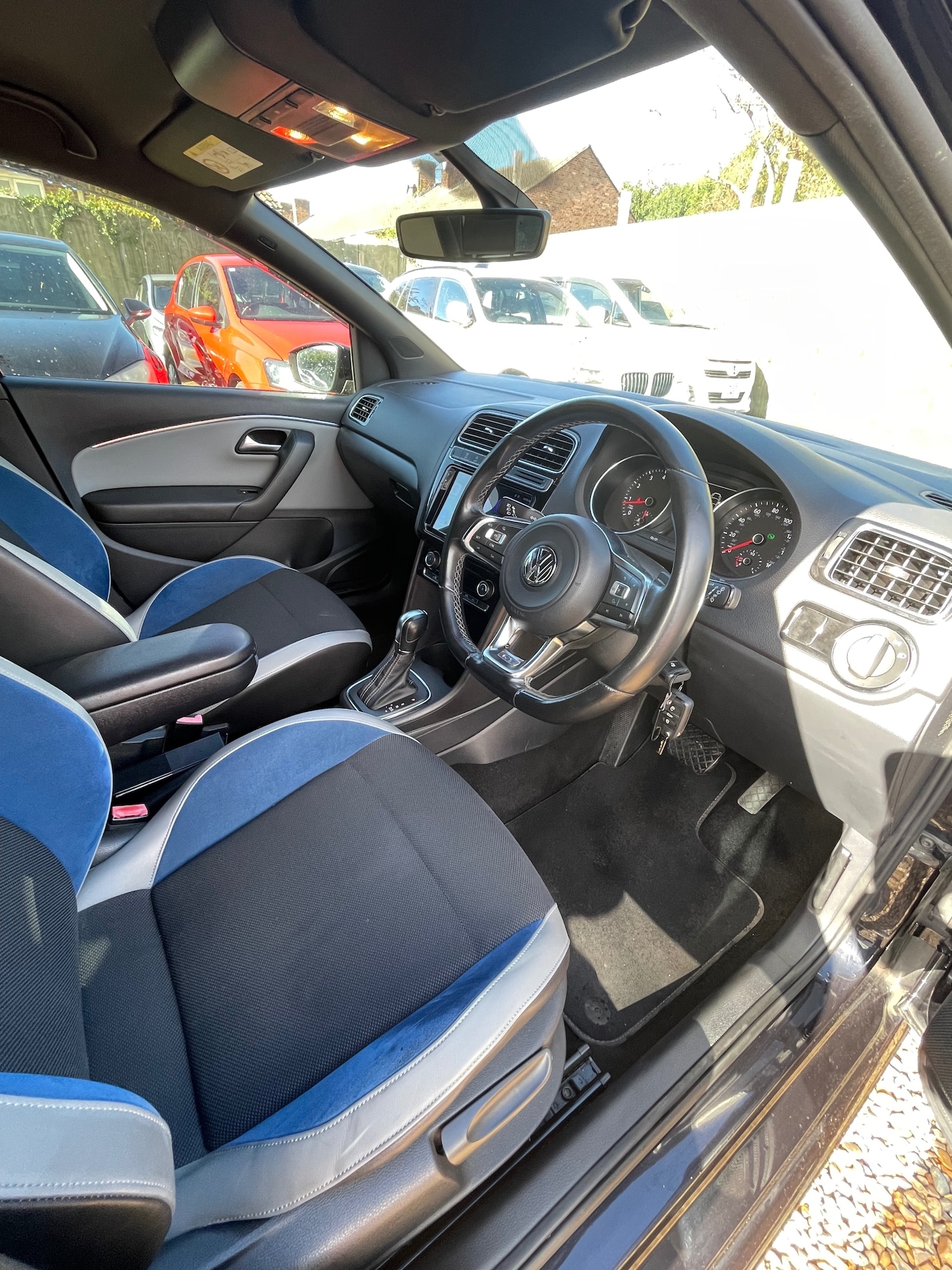 Used Volkswagen Polo 2015 for sale - 76986750: Photo 14