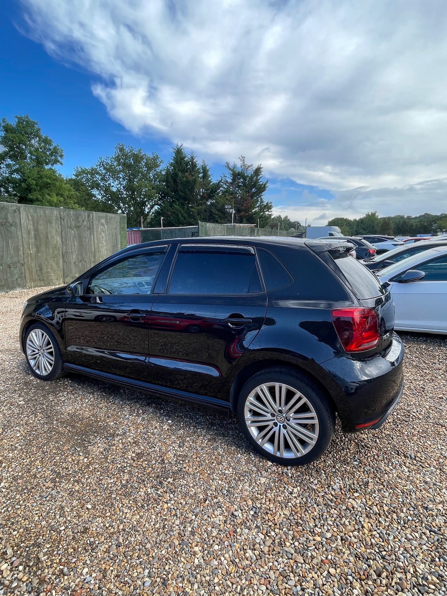 Used Volkswagen Polo 2015 for sale - 76986750: Photo 6