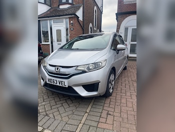Used Honda Jazz 2013 for sale - 77981968: Photo