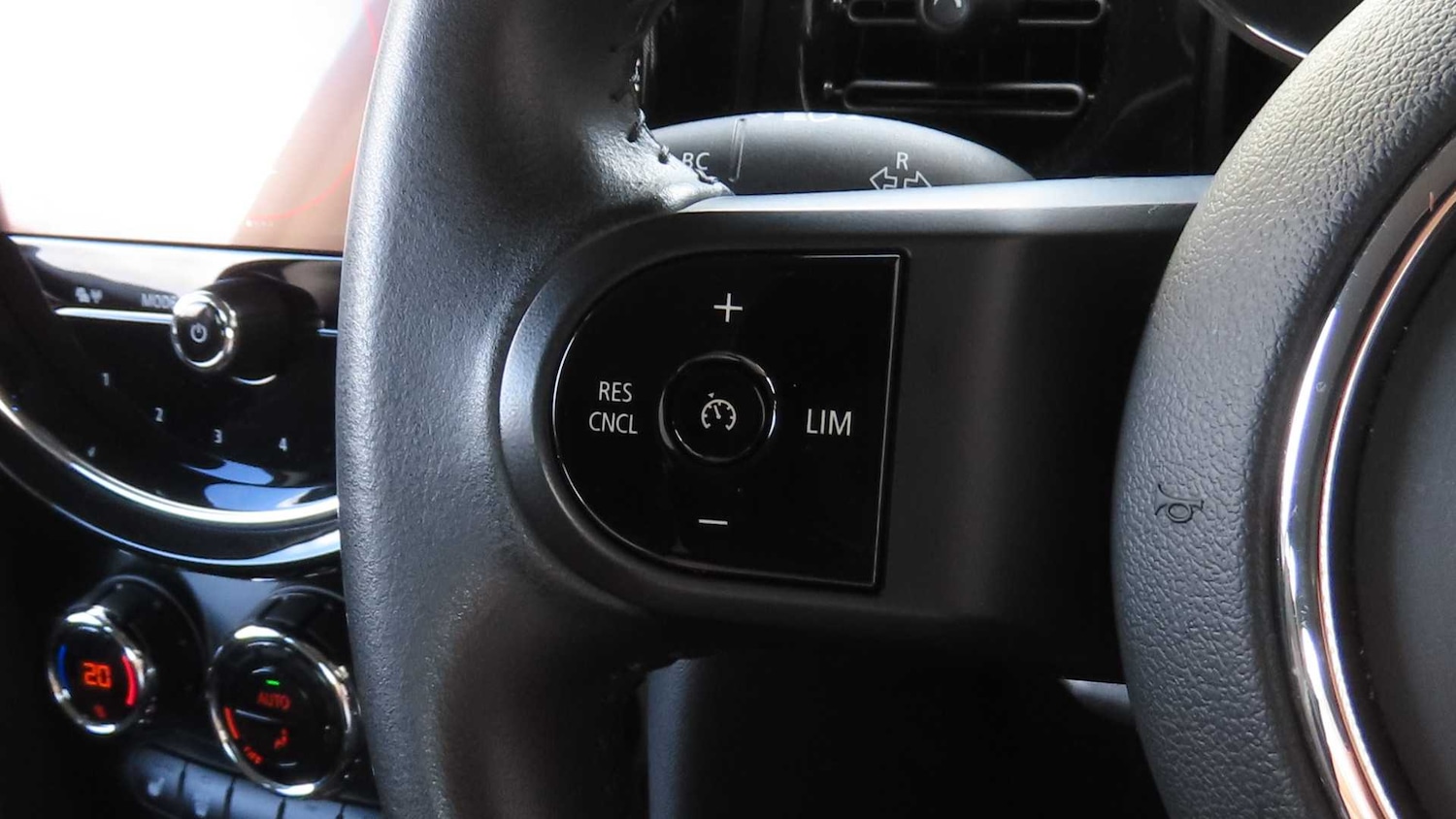 Used MINI Hatch 2023 for sale - 75861163: Photo 26