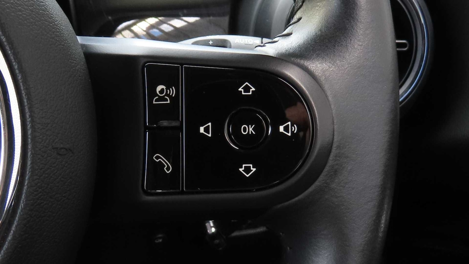 Used MINI Hatch 2023 for sale - 75861163: Photo 28