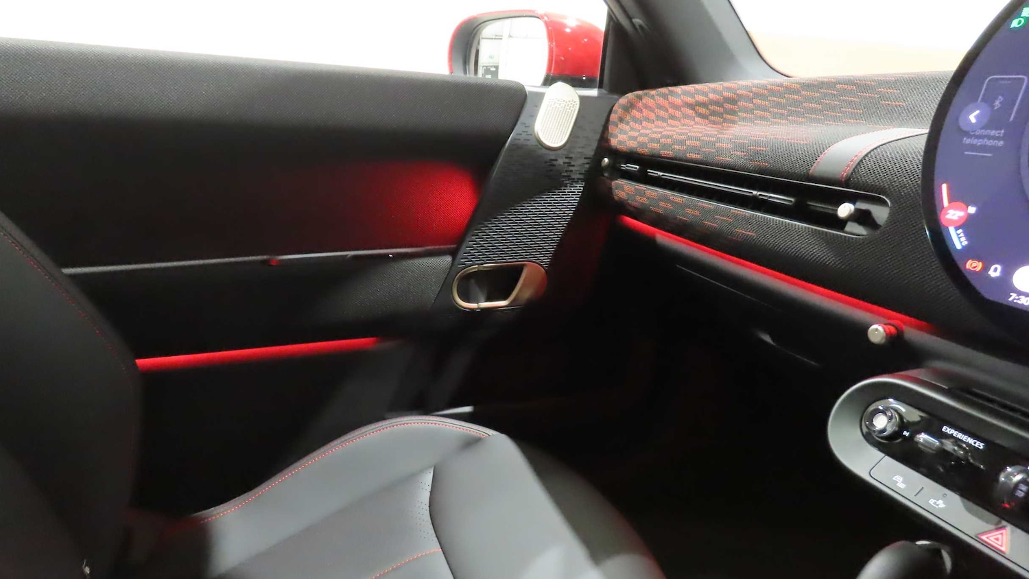 Used MINI Cooper 2025 for sale - 76789415: Photo 31